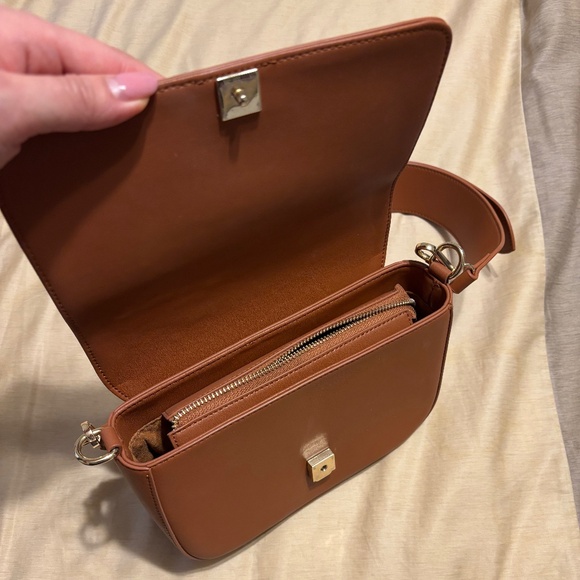 Samara The Claire Crossbody (Amber) - Picture 6 of 7